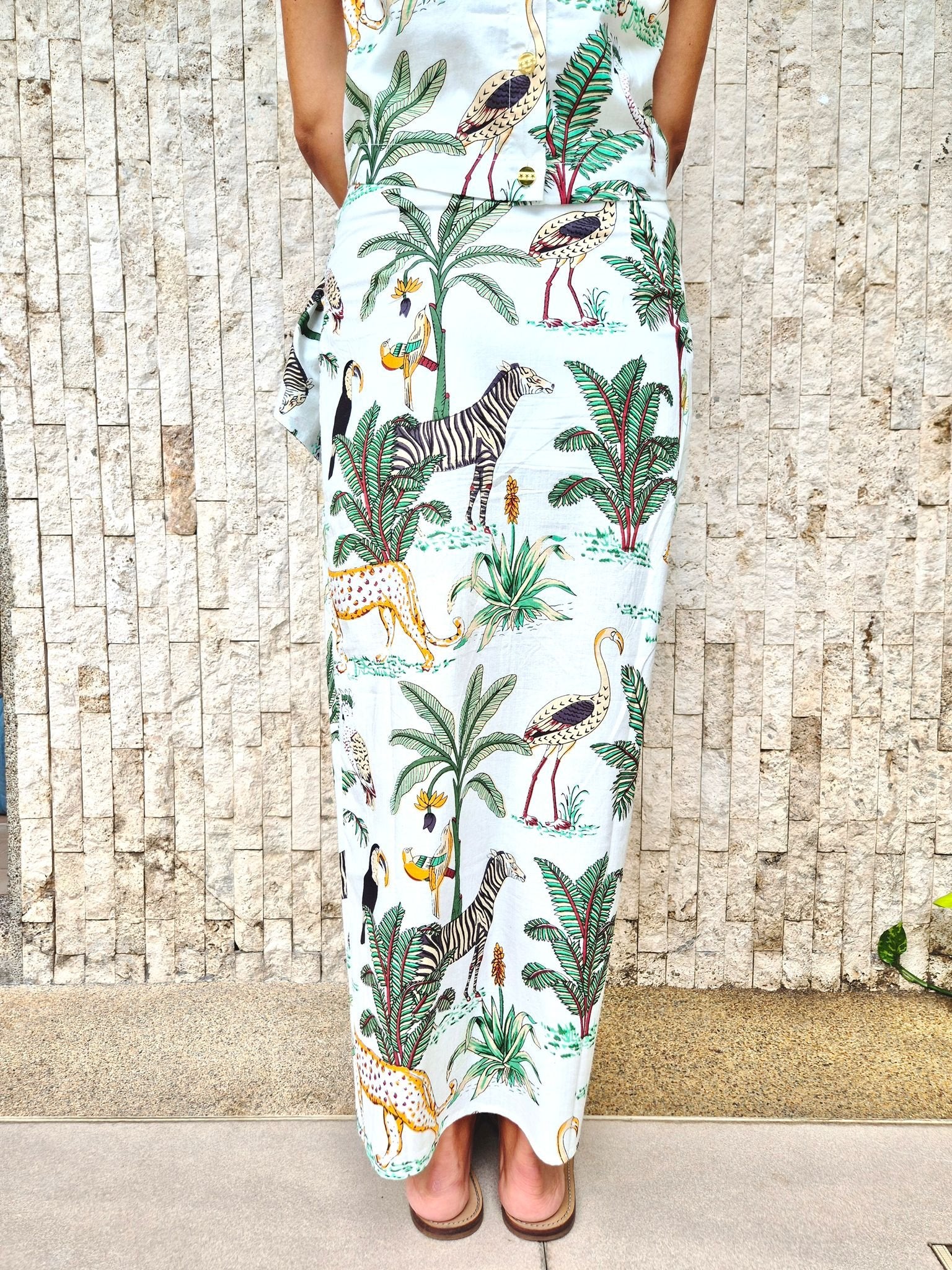 TINA SAFARI