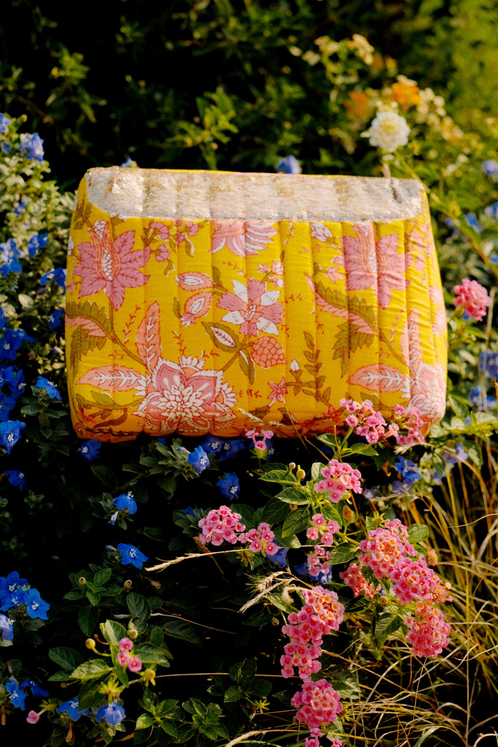 VICTORIA POUCH - SOLEIA